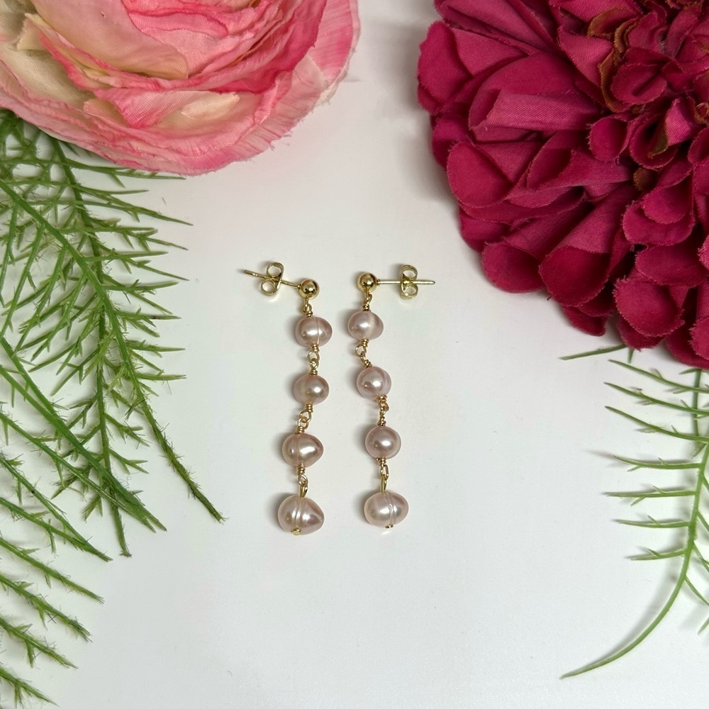 NEW⚜️Baroque Freshwater Pearl Hand Linked Dangly Earrings - Picture 3 of 5